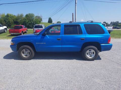 1998 Dodge Durango for sale at CAR-MART AUTO SALES in Maryville TN