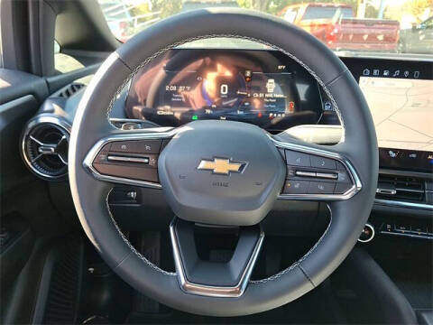 2026 Chevrolet Equinox EV LT 1