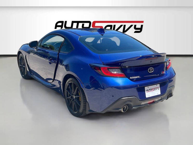 2025 Toyota GR86 Premium