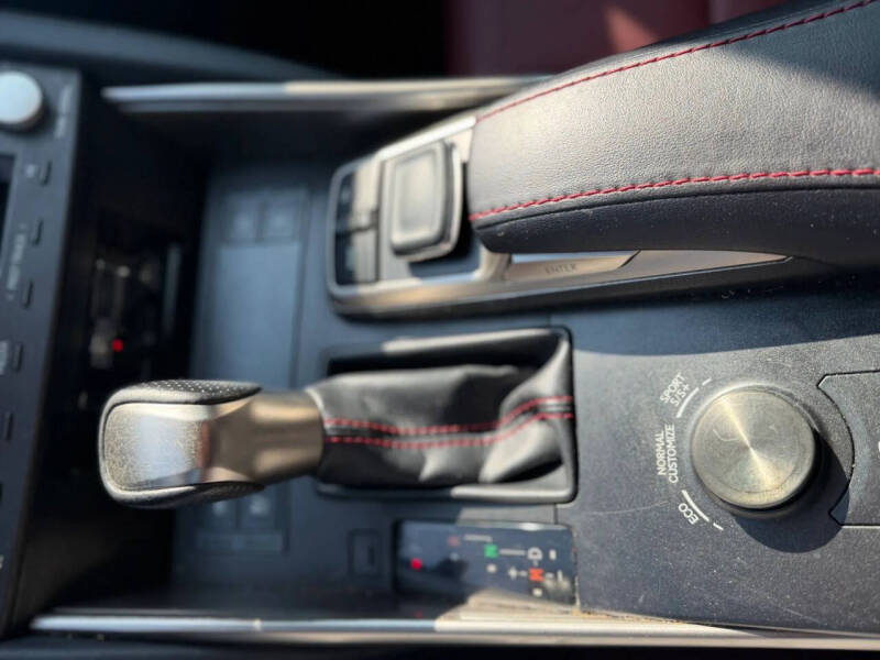 2020 Lexus IS 350