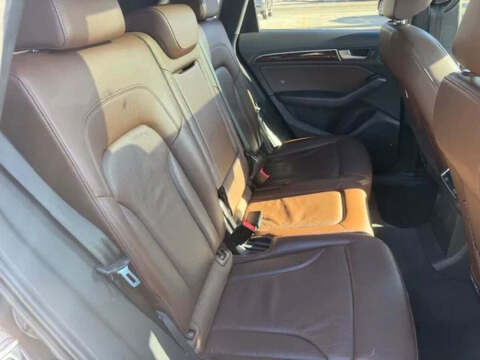 2015 Audi Q5 2.0T quattro Premium Plus