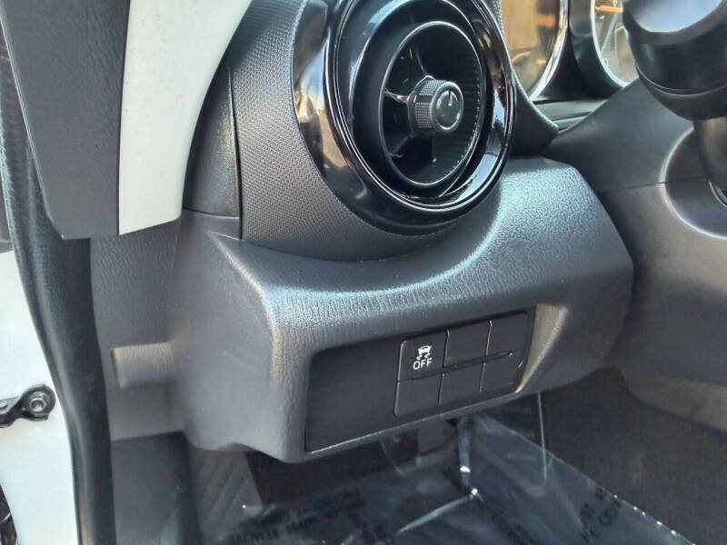 2019 Mazda MX-5 Miata Club