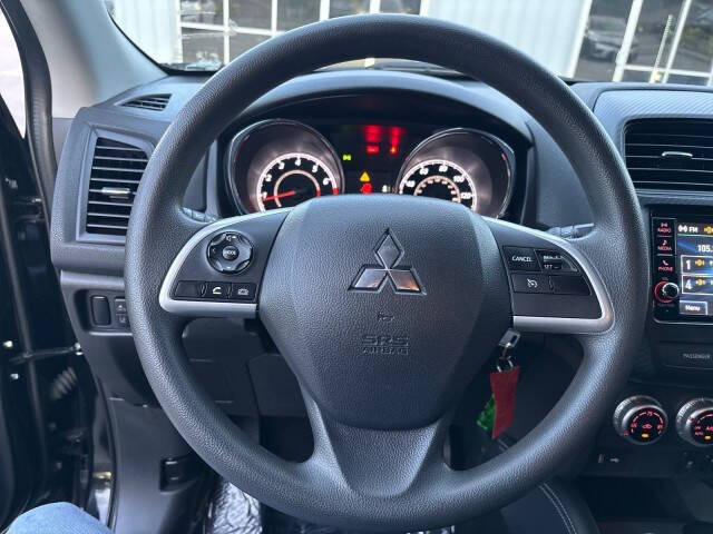 2023 Mitsubishi Outlander Sport ES