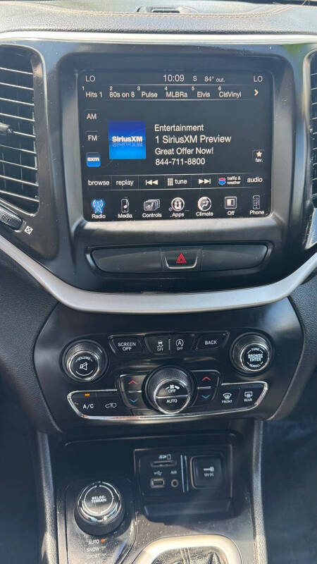 2018 Jeep Cherokee Latitude Plus