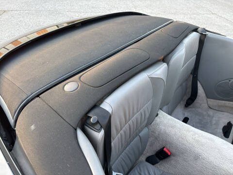 2003 Porsche 911 Carrera