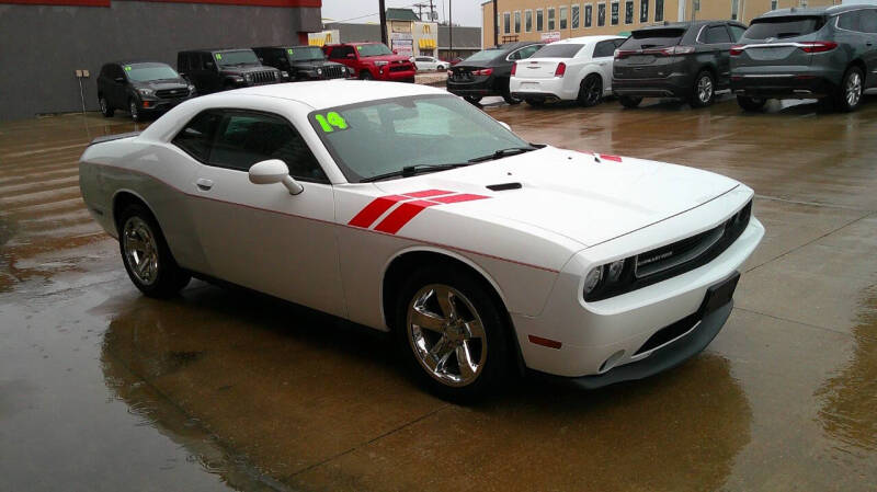 2014 Dodge Challenger SXT
