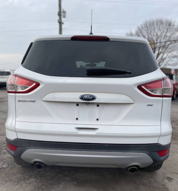 2015 Ford Escape SE