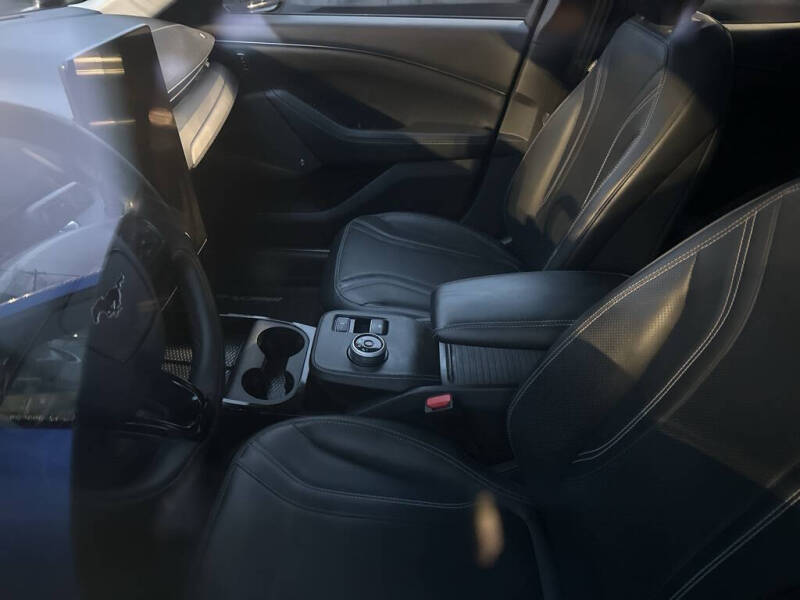 2021 Ford Mustang Mach-E Premium