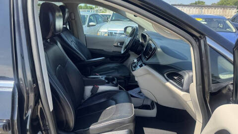 2017 Chrysler Pacifica Limited