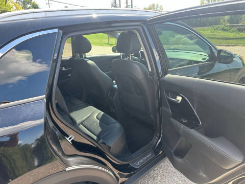 2017 Kia Niro Touring