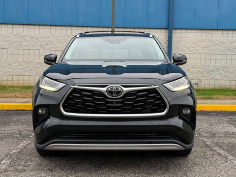 2022 Toyota Highlander Platinum