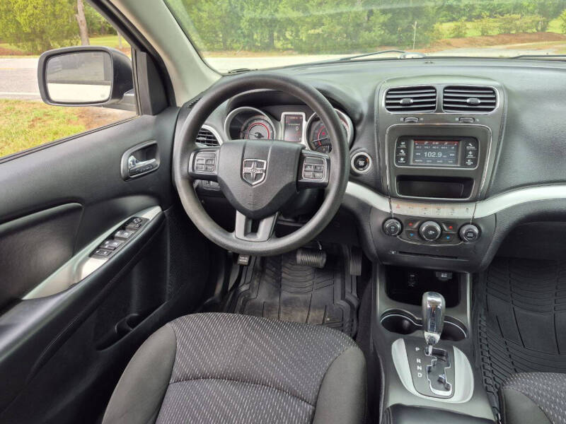 2019 Dodge Journey SE