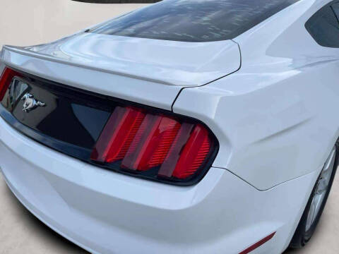 2015 Ford Mustang EcoBoost Premium
