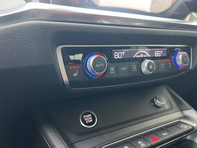 2025 Audi Q3 quattro S line Premium 45 TFSI