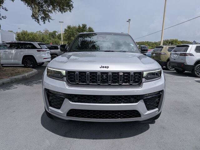 2026 Jeep Grand Cherokee Summit