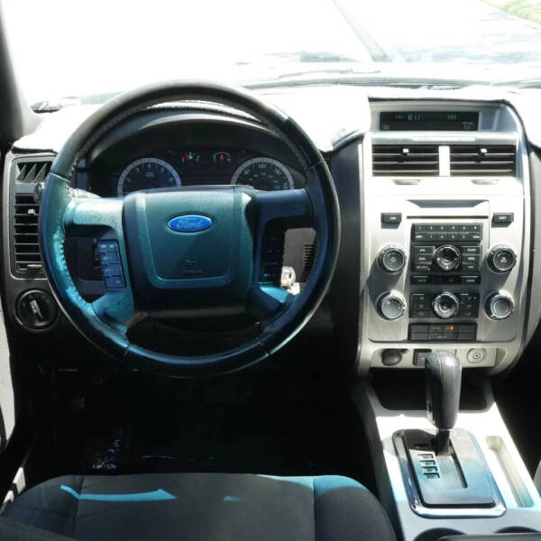 2010 Ford Escape XLT