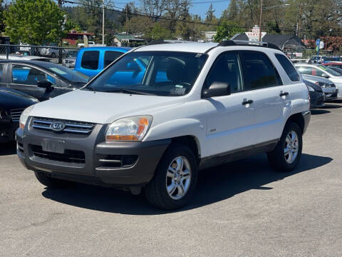 2005 Kia Sportage for sale at MERICARS AUTO NW in Milwaukie OR