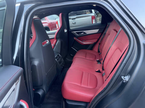 2021 Jaguar F-PACE P400 R-Dynamic S