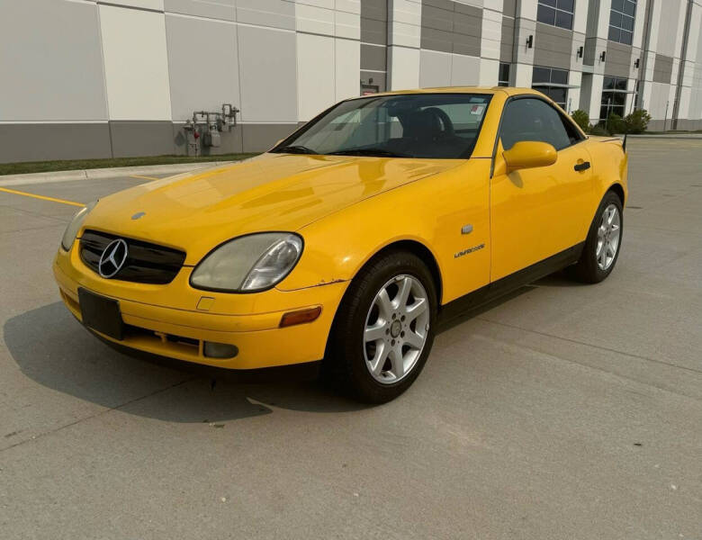 Used 1998 Mercedes-Benz SLK Base with VIN WDBKK47F5WF055407 for sale in Elmhurst, IL