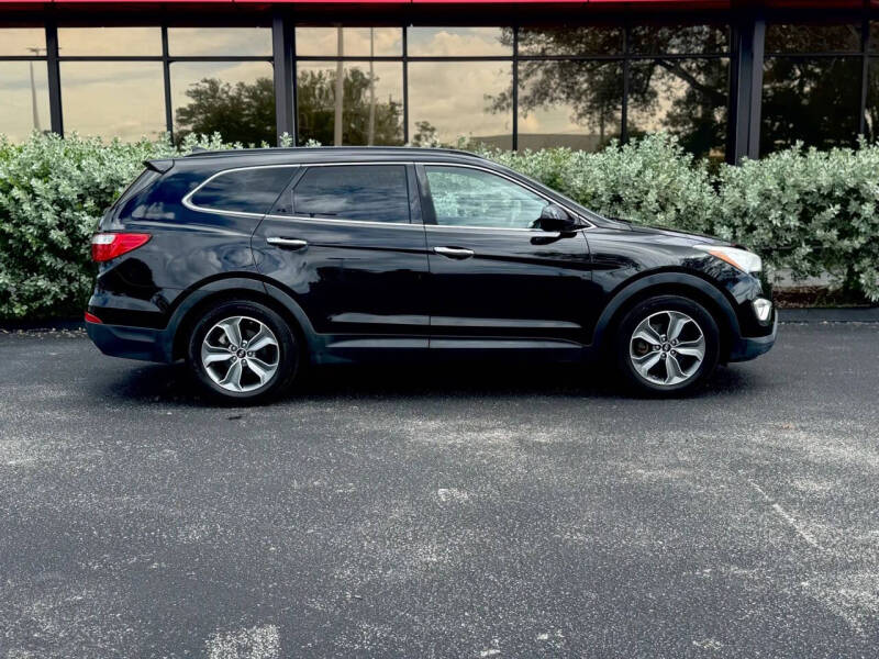 2016 Hyundai Santa Fe SE