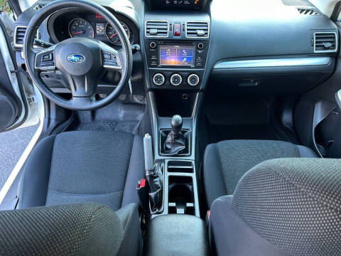 2015 Subaru Impreza 2.0i