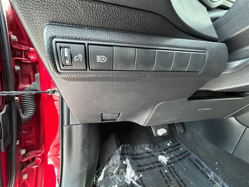 2022 Toyota Corolla Hatchback SE