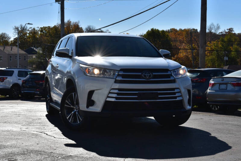 2017 Toyota Highlander LE