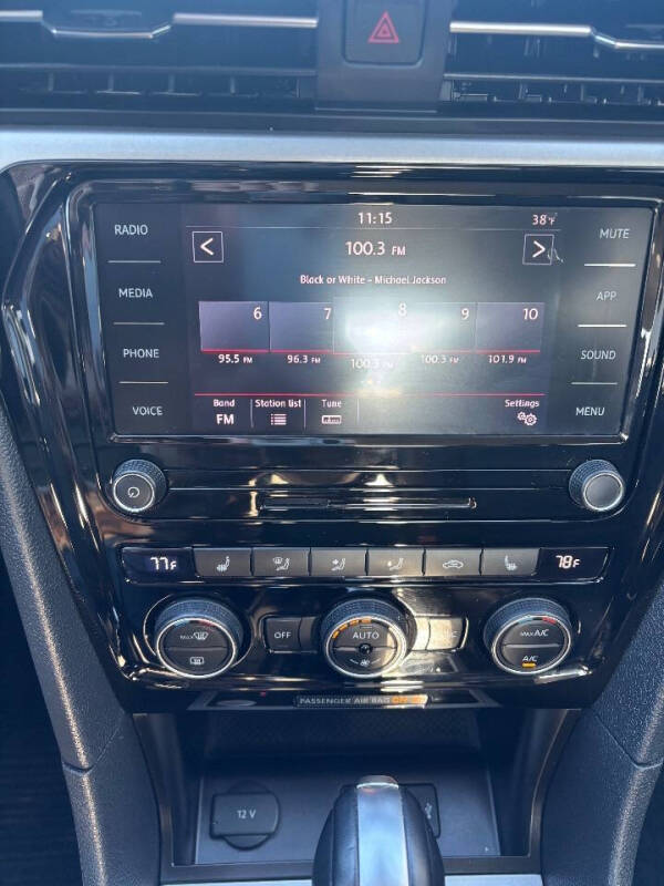 2020 Volkswagen Passat SE