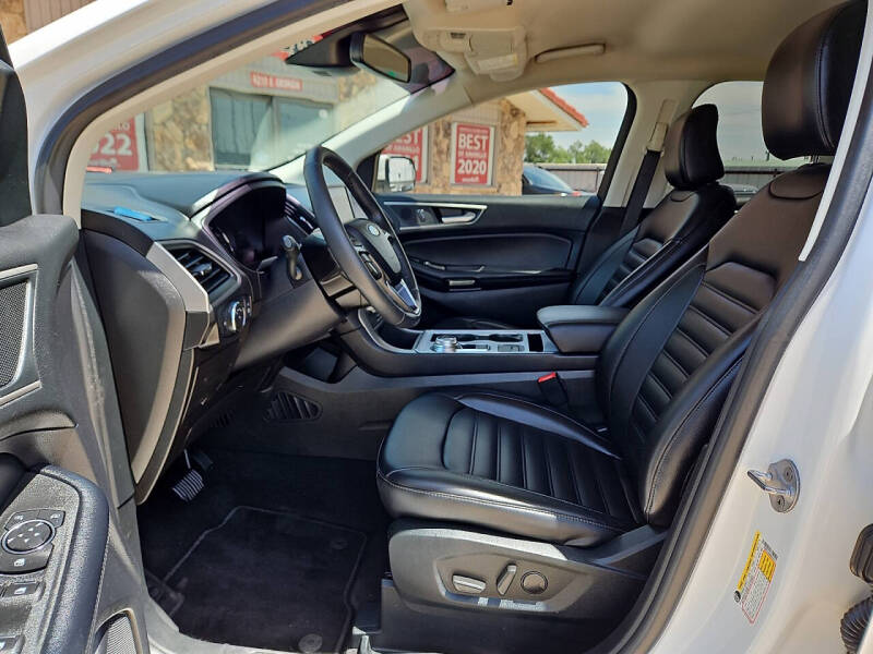 2022 Ford Edge SEL