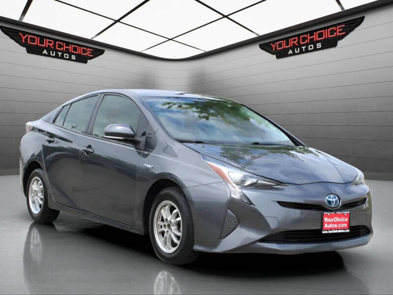 2017 Toyota Prius Two