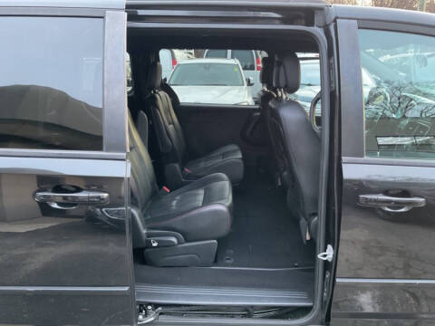 2016 Dodge Grand Caravan R/T