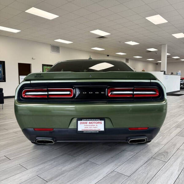 2018 Dodge Challenger SXT