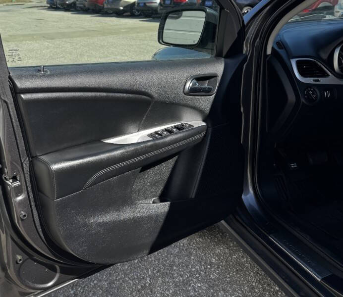 2019 Dodge Journey SE