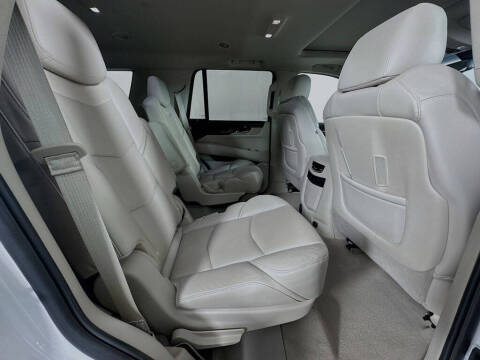 2019 Cadillac Escalade Luxury