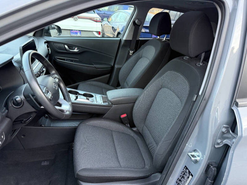 2023 Hyundai Kona Electric SEL