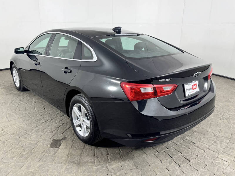 2025 Chevrolet Malibu LS