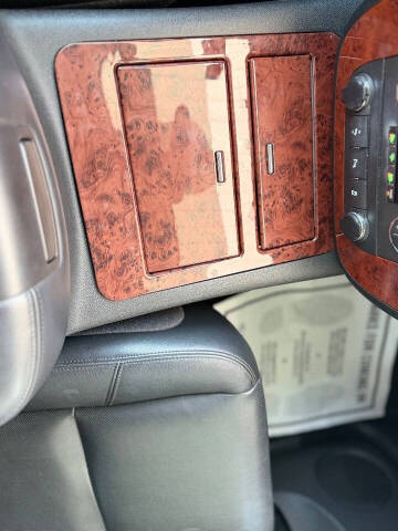 2012 Chevrolet Avalanche LTZ