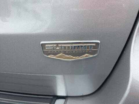 2020 Jeep Grand Cherokee Summit