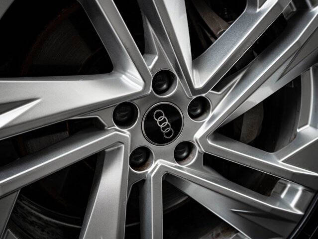 2022 Audi Q7 quattro Premium Plus 55 TFSI