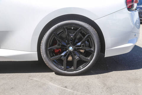 2025 BMW 2 Series 230i