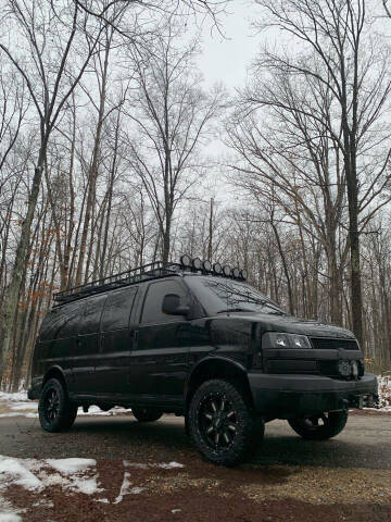 2003 Chevrolet Express Passenger for sale at Garber Motors in Midlothian VA