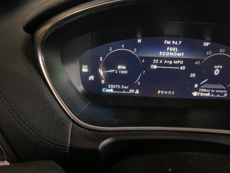 2019 Lincoln Nautilus Select