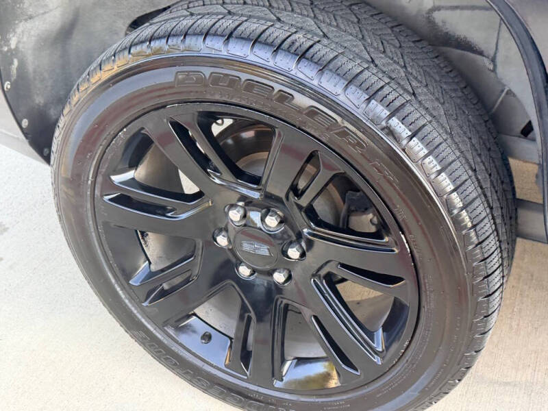 2017 Cadillac Escalade Luxury