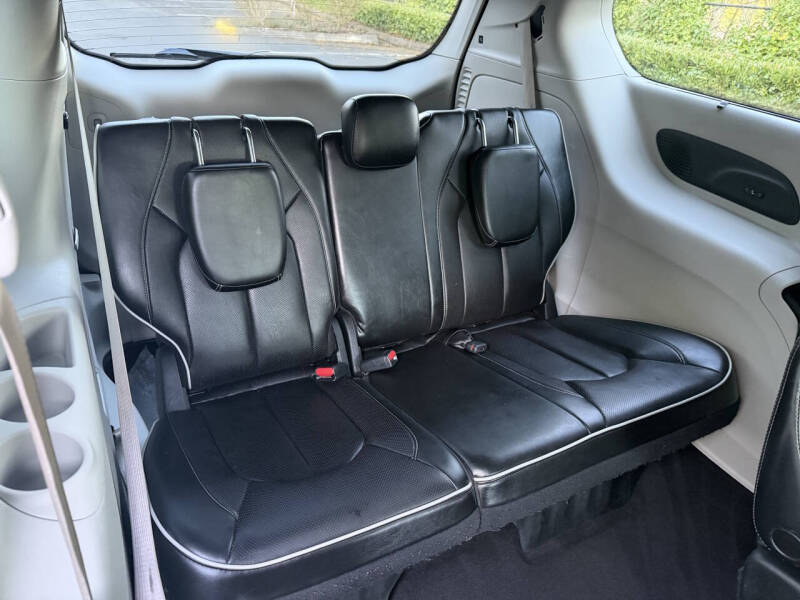 2022 Chrysler Pacifica Limited