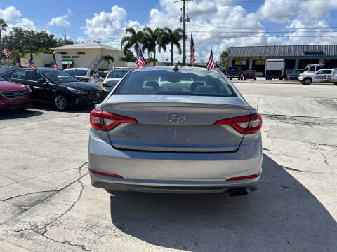 2015 Hyundai Sonata SE
