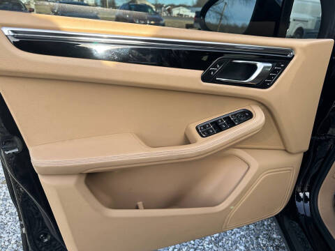 2016 Porsche Macan S