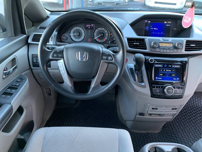 2016 Honda Odyssey SE