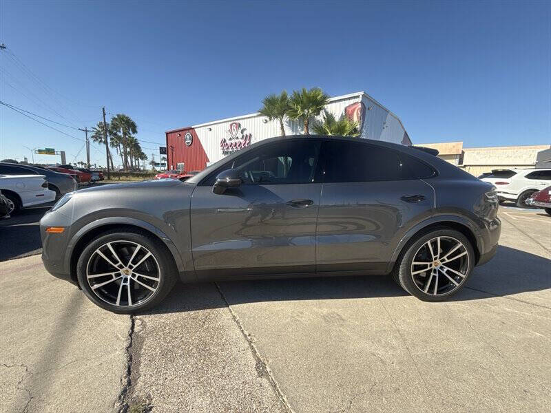 2024 Porsche Cayenne S Coupe