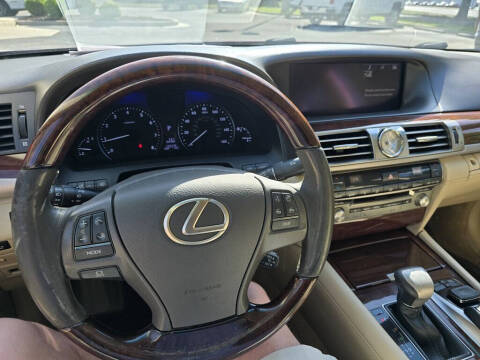 2015 Lexus LS 460