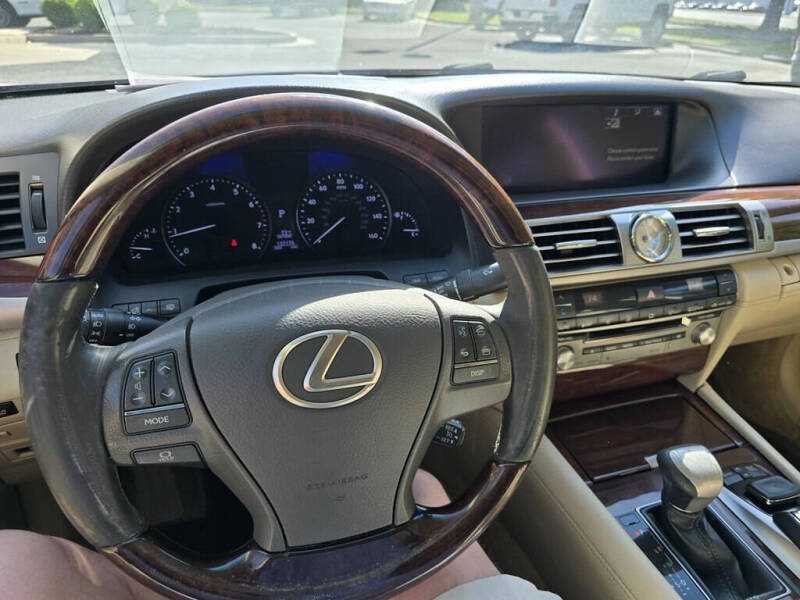 2015 Lexus LS 460